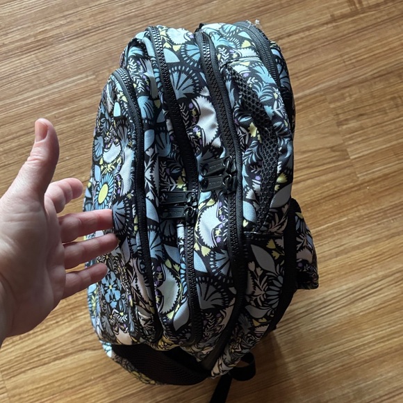Vera Bradley “Plaza Medallion” Grand XL Backpack - Picture 3 of 16